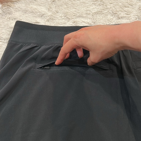 Athleta - Brooklyn Heights Black Skort - Size 16 - Picture 9 of 15